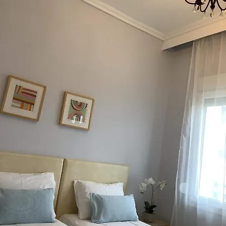 Blue & White Luxury Flogita